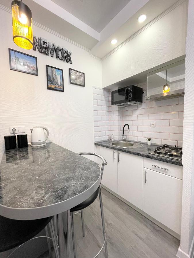 Apartment Studio New York 51 Irpin Bagian luar foto
